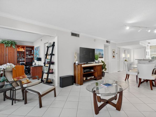 2940 N. Course Dr 903, Pompano Beach FL 33069