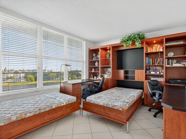 2940 N. Course Dr 903, Pompano Beach FL 33069