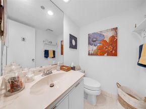 901 Cypress Grove Dr 203, Pompano Beach FL 33069