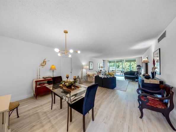 901 Cypress Grove Dr 203, Pompano Beach FL 33069