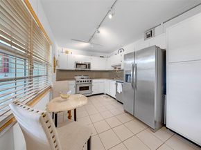 901 Cypress Grove Dr 203, Pompano Beach FL 33069