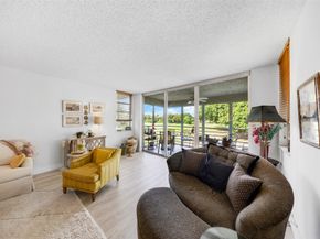 901 Cypress Grove Dr 203, Pompano Beach FL 33069