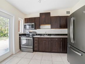 1717 SW 12th Ct, Fort Lauderdale FL 33312