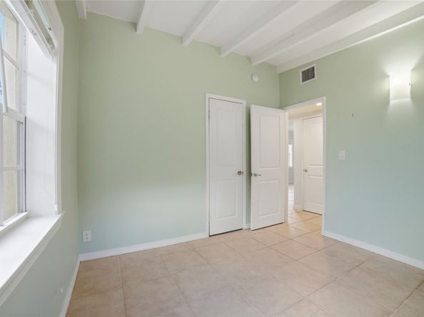 1717 SW 12th Ct, Fort Lauderdale FL 33312