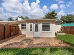 1717 SW 12th Ct, Fort Lauderdale FL 33312