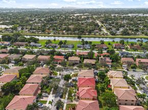 20426 NW 8th Ct, Miami Gardens FL 33169