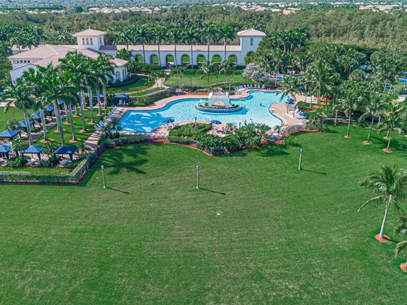 2377 Merriweather Way, Wellington FL 33414