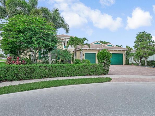 2377 Merriweather Way, Wellington FL 33414