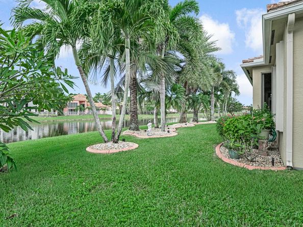 2377 Merriweather Way, Wellington FL 33414