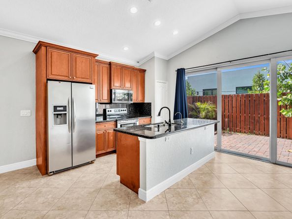 3113 Shelby Way, Lake Worth Beach FL 33461