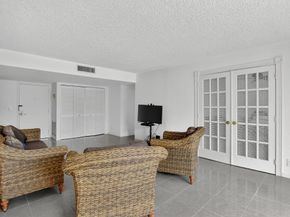 799 Jeffery Street 2090, Boca Raton FL 33487