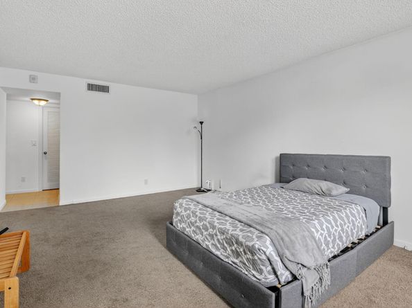 799 Jeffery Street 2090, Boca Raton FL 33487