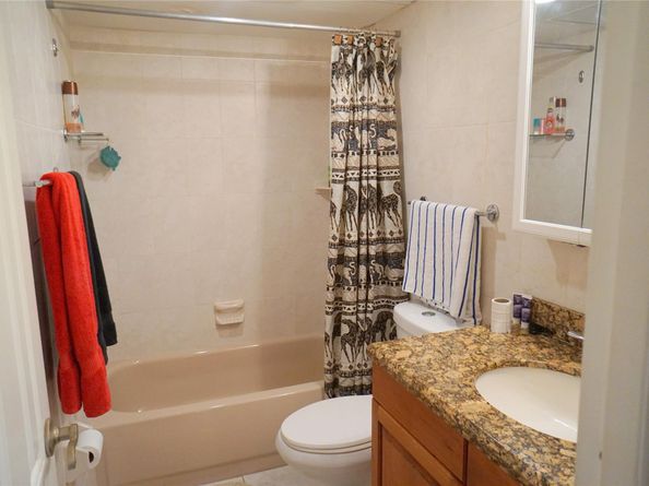 2851 Somerset Dr 103, Lauderdale Lakes FL 33311