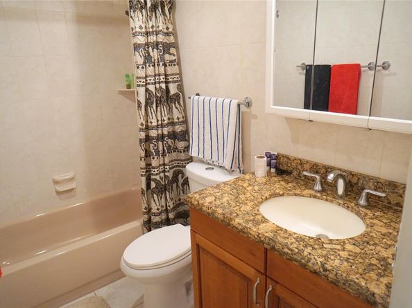 2851 Somerset Dr 103, Lauderdale Lakes FL 33311