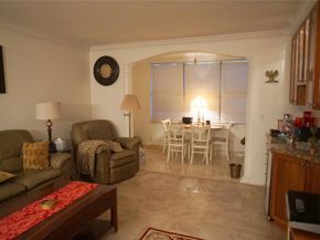 2851 Somerset Dr 103, Lauderdale Lakes FL 33311