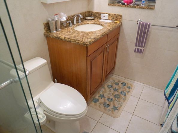 2851 Somerset Dr 103, Lauderdale Lakes FL 33311