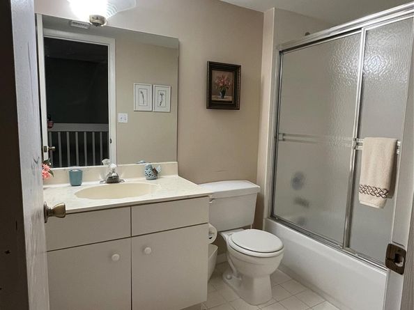 9702 NW 23rd Ct 9702, Pembroke Pines FL 33024