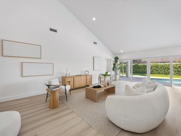 418 River Edge Road, Jupiter FL 33477