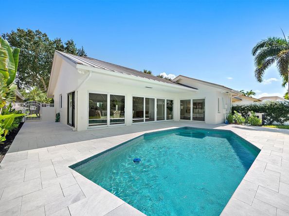 418 River Edge Road, Jupiter FL 33477