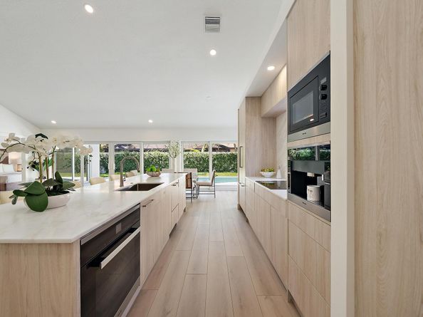 418 River Edge Road, Jupiter FL 33477