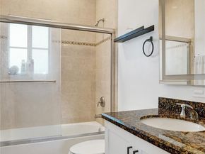 1110 NE 17th Way, Fort Lauderdale FL 33304