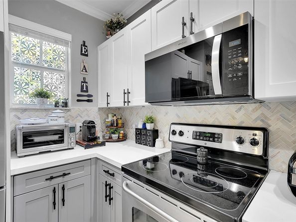 2512 SW 14th Ave 503, Fort Lauderdale FL 33315