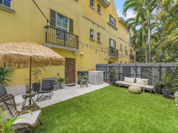 2512 SW 14th Ave 503, Fort Lauderdale FL 33315