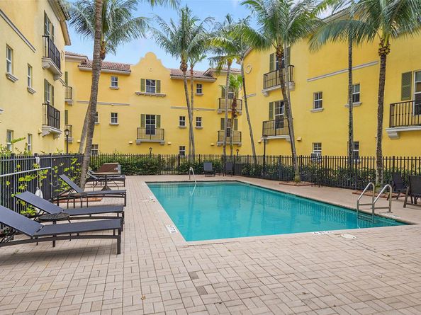 2512 SW 14th Ave 503, Fort Lauderdale FL 33315
