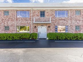 350 S Cypress Rd 522, Pompano Beach FL 33060