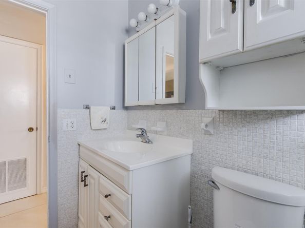 350 S Cypress Rd 522, Pompano Beach FL 33060