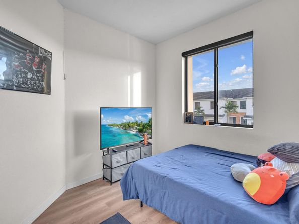 10973 SW 232nd Ter 10973, Homestead FL 33032