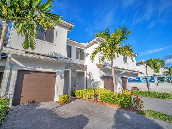 10973 SW 232nd Ter 10973, Homestead FL 33032