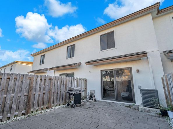 10973 SW 232nd Ter 10973, Homestead FL 33032