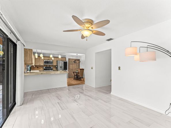 1075 Raintree Lane, Palm Beach Gardens FL 33410