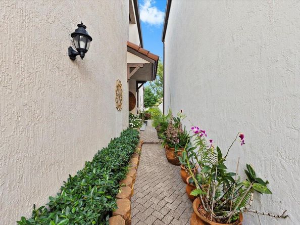 3008 Hop Tree Way, Riviera Beach FL 33410