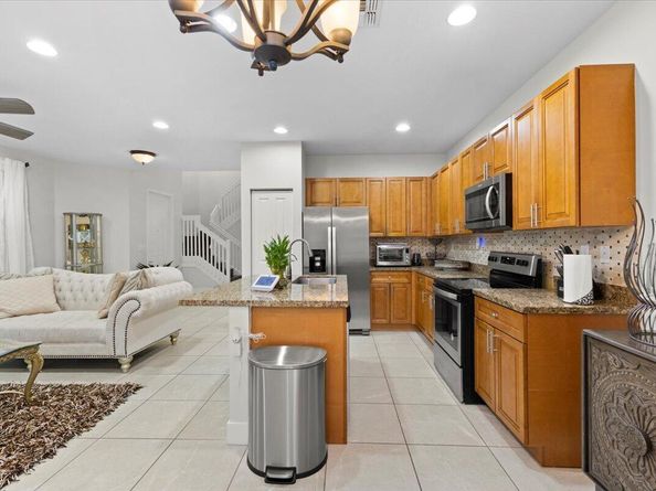 3008 Hop Tree Way, Riviera Beach FL 33410