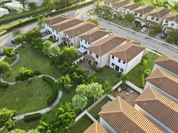 3008 Hop Tree Way, Riviera Beach FL 33410