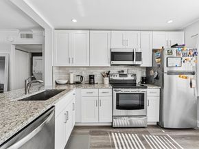 13369 Touchstone Place 102, Palm Beach Gardens FL 33418