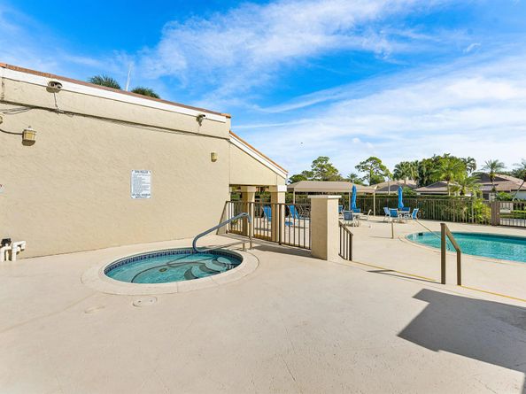 13369 Touchstone Place 102, Palm Beach Gardens FL 33418