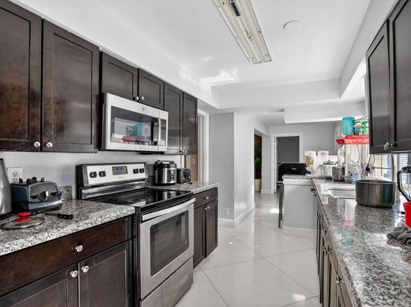 256 SW 11th Place, Boca Raton FL 33432