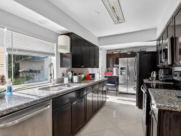 256 SW 11th Place, Boca Raton FL 33432