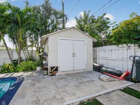 256 SW 11th Place, Boca Raton FL 33432