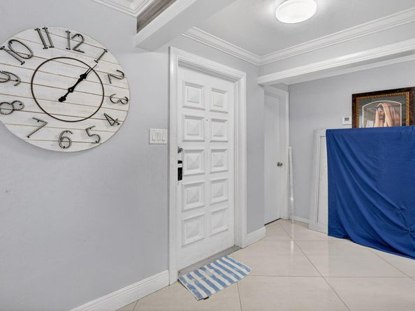 256 SW 11th Place, Boca Raton FL 33432