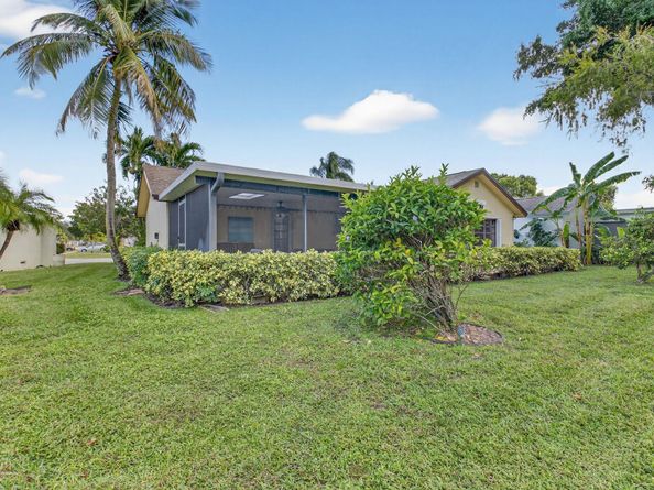 18051 104th Terrace S, Boca Raton FL 33498