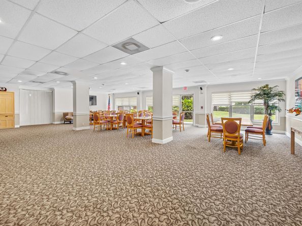 10777 W Sample Road 319, Coral Springs FL 33065