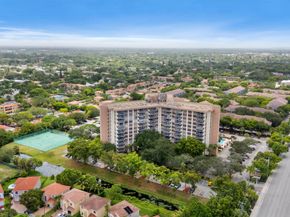 10777 W Sample Road 319, Coral Springs FL 33065