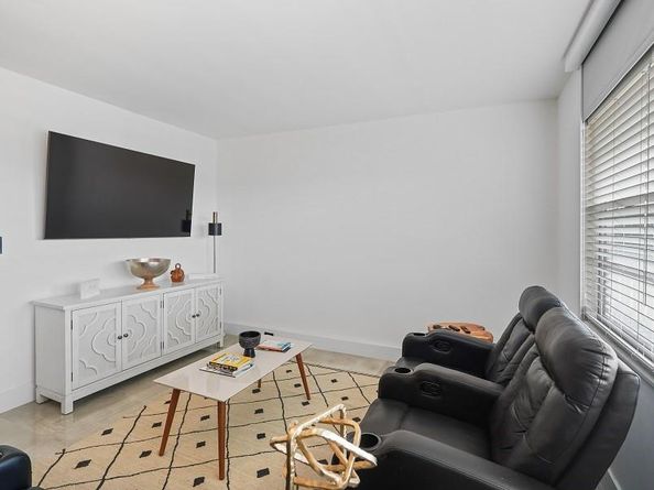 4701 Martinique Dr H4, Coconut Creek FL 33066