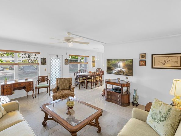 1032 Oakridge D 1032, Deerfield Beach FL 33442