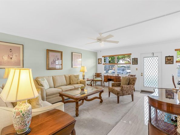 1032 Oakridge D 1032, Deerfield Beach FL 33442