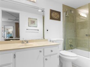 1032 Oakridge D 1032, Deerfield Beach FL 33442